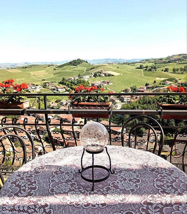 Teresa Al Belvedere Rooms&Holidayapartments Camere&Appartamenti Castellinaldo Exterior foto
