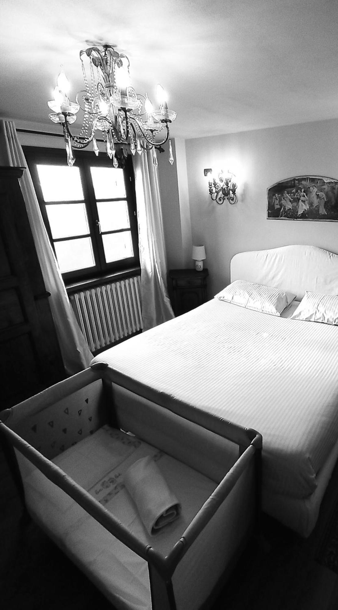 Teresa Al Belvedere Rooms&Holidayapartments Camere&Appartamenti Castellinaldo Exterior foto